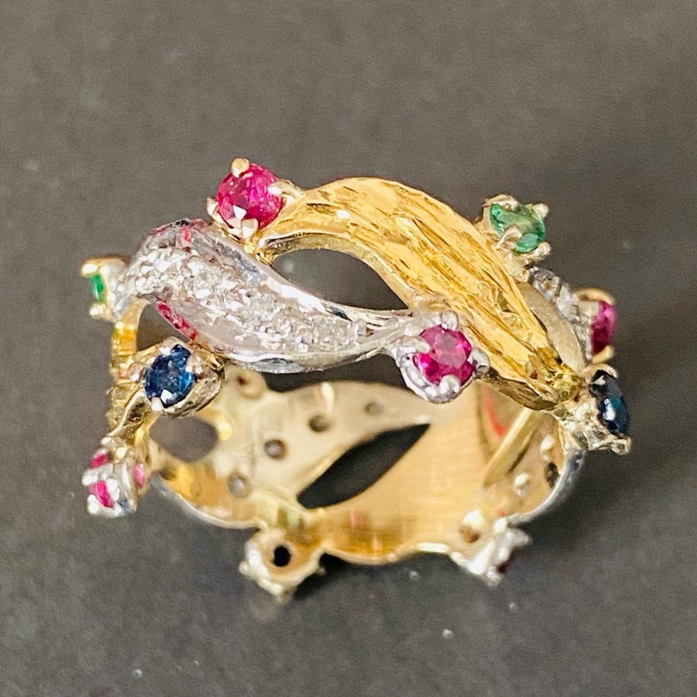 18k Gold Emerald Ruby sapphire & diamond ring band
